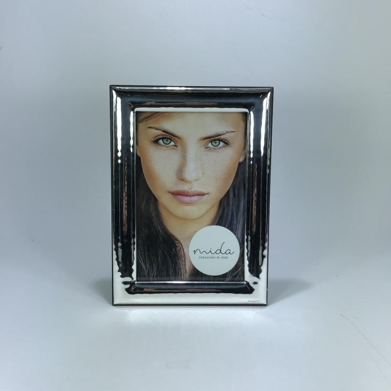 Portafoto in argento dal design moderno, cornice per foto da tavolo cm10x15 Cornici Portafoto in Argento