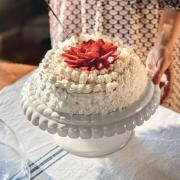 Alzata portadolci Guzzini bianca, linea  Tiffany con campana copridolci piccola Portadolci e Alzate 