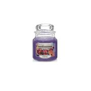 Candela profumata Yankee Candle in giara piccola, profumazione Berry e Cedar Profumazioni per bucato e Candele Yankee Candle