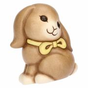 Coniglio Thun Roger seduto con fiocco giallo Thun Animali