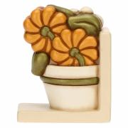Fermalibri Thun vaso con fiore di calendula Racconti d'Autunno Thun Creazioni ceramiche per casa
