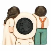 Orologio da tavolo Thun con cuore e coppia di sposi Thun Creazioni ceramiche per casa