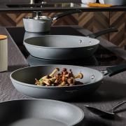Padella antiaderente 28 cm con 1 manico luxury, per induzione Padelle con manico