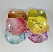 Piattino a foglia milleusi Thun assortito casualmete in 6 colori 