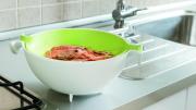 Scolatutto Guzzini rosso con contenitore spin & drain Guzzini My Kitchen