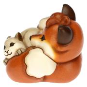 Volpe Thun Grace con scoiattolo in braccio Thun Animali